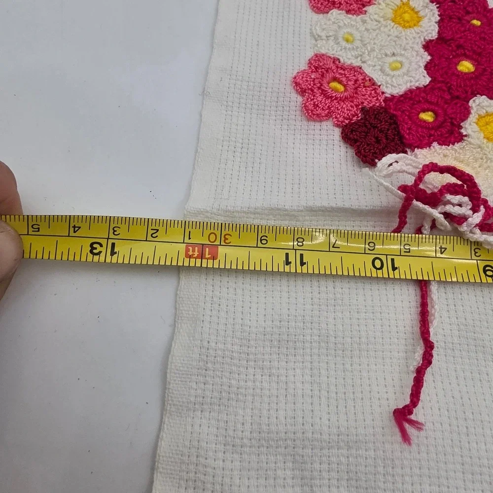 Vintage Handmade Crochet Southern Belle Flower Sampler Wall Hanging 12x12 N4